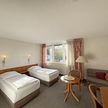 Stiftswingert 3* מיינץ