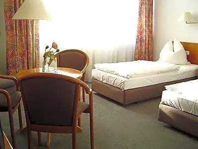 Stiftswingert 3*