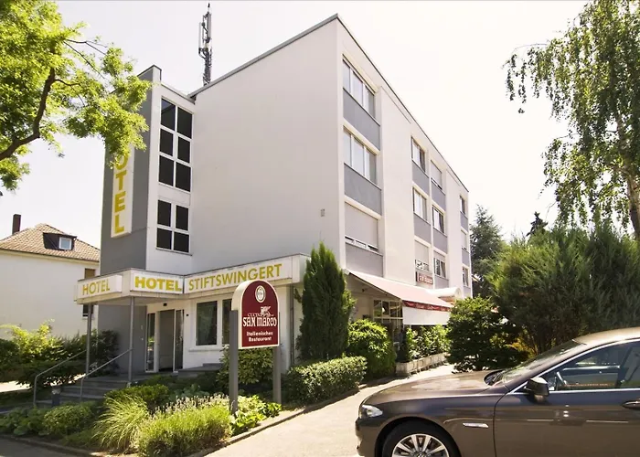 Hotel Stiftswingert 3*